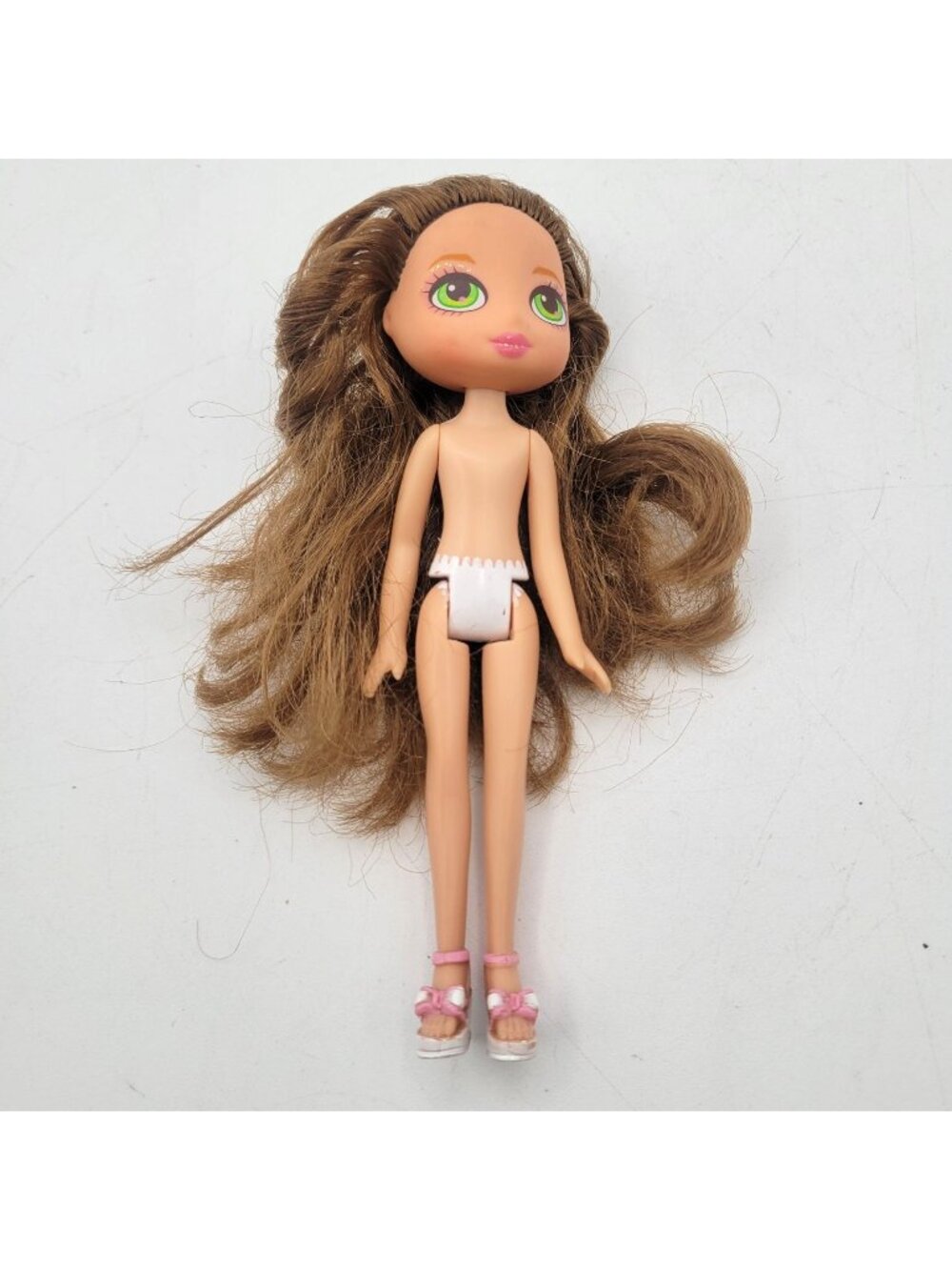 MGA Entertainment Yummi-Land Doll Brunette Brown Hair Green Eyes